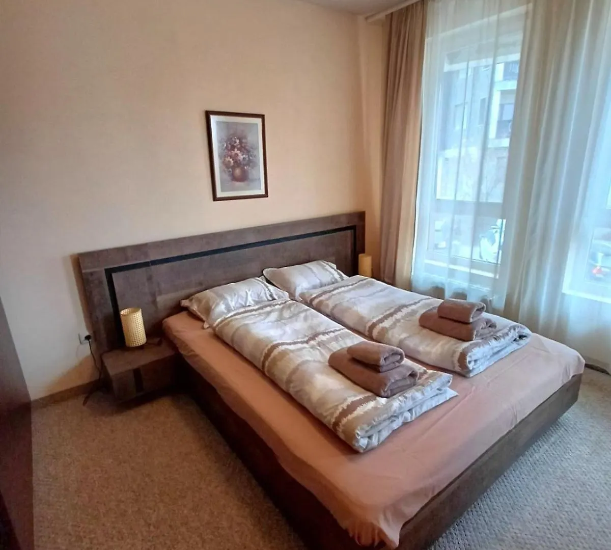 Apartment Melania In Complex Royal Towers Bansko